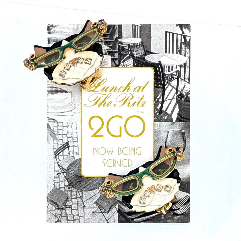 Vintage Lunch at the Ritz LATR2GO Fancy Cat Enamel & Rhinestone Clip-On Earrings